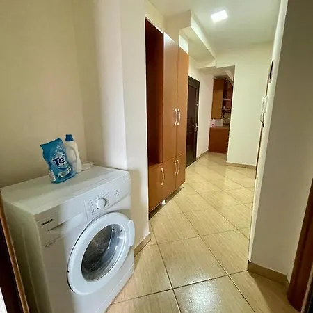 Daire Ed's Near City Center Tiran